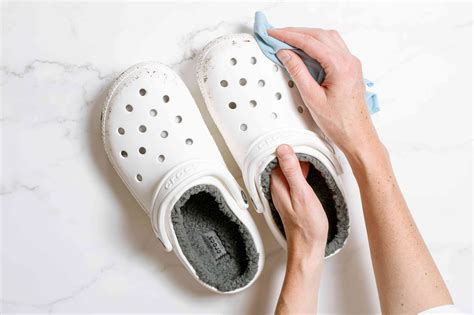 how to clean fuzzy crocs.